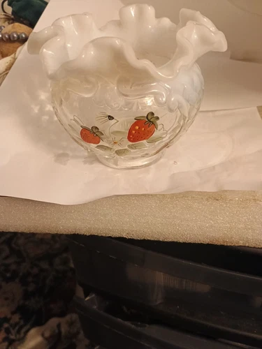 Fenton Rose Bowl Strawberry French Opalescent Handpainted by Amy S.