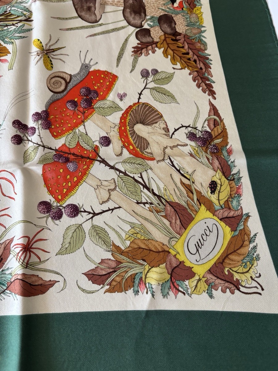 GUCCI V. Accornero Mushroom & Insect Silk Scarf Green 85cm Italy