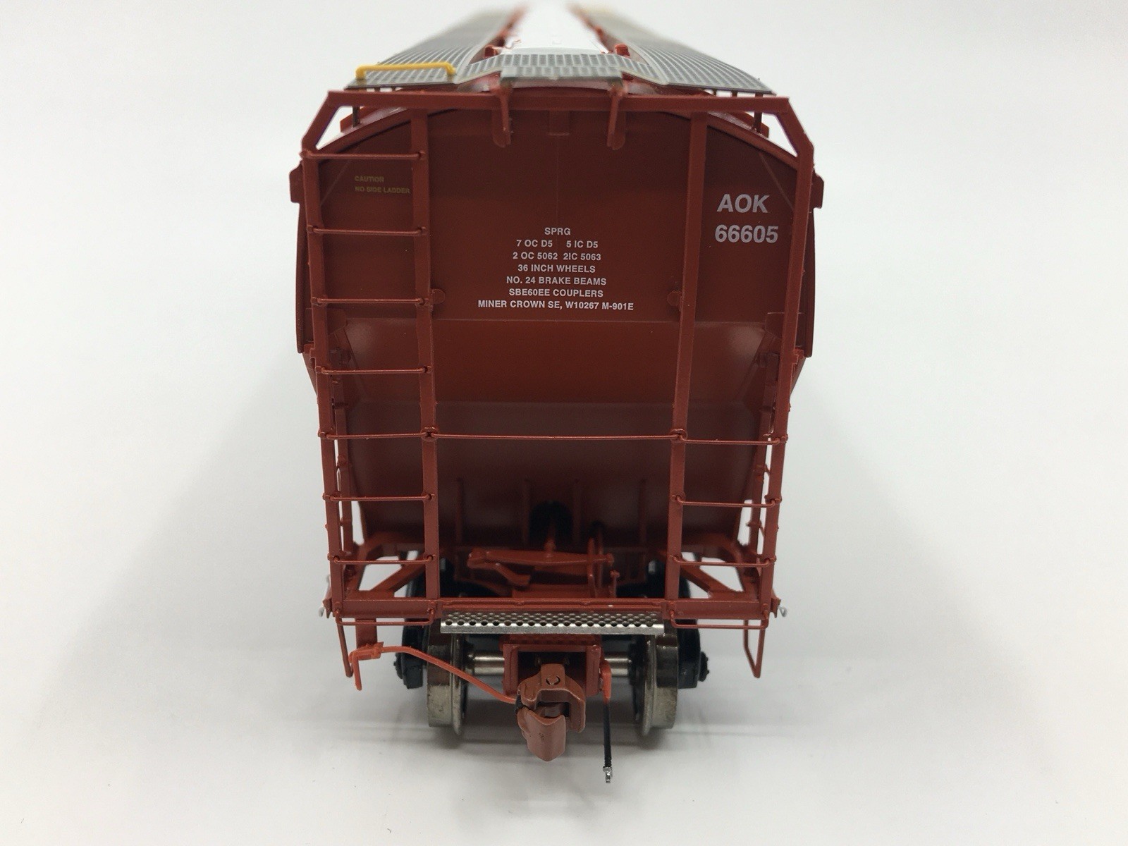 HO ScaleTrains AOK Greenbrier (Gunderson) 5188 cf Covered Hopper #66605