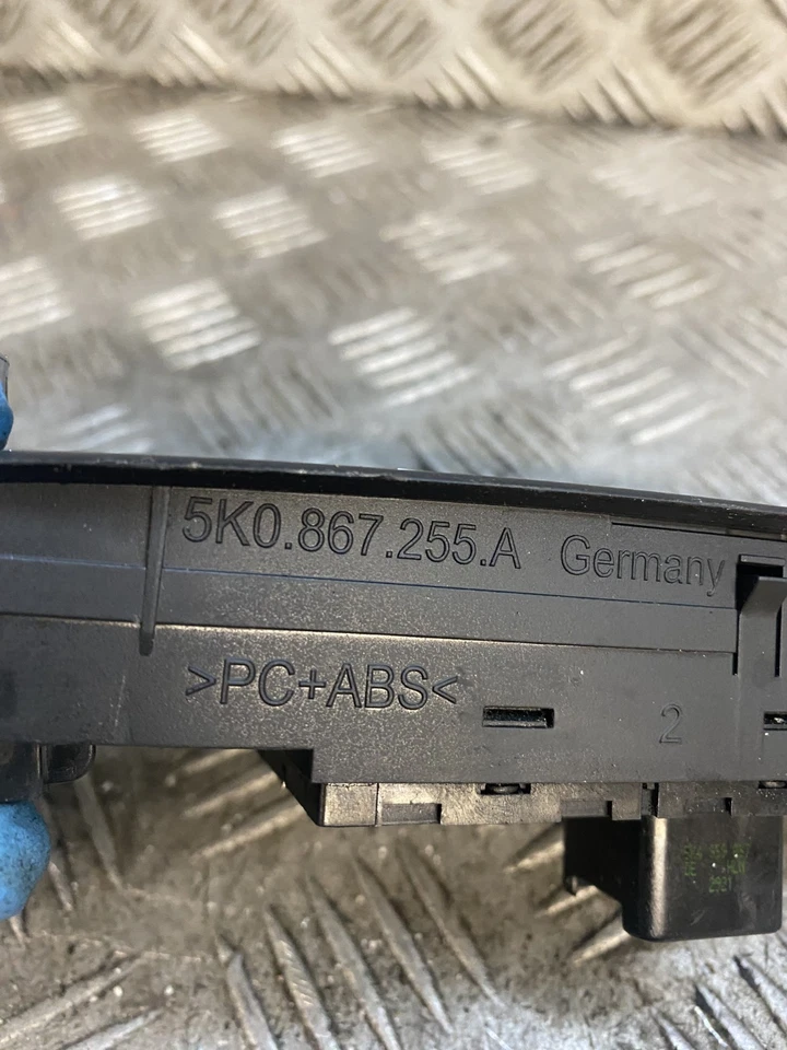 2012 VOLKSWAGEN GOLF 5DR MK6 DRIVERS FRONT WINDOW SWITCHES 5K0867255A - Image 3 of 3