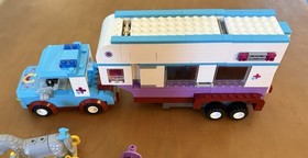 LEGO FRIENDS 41125 Horse Vet Trailer - Complete - No Box