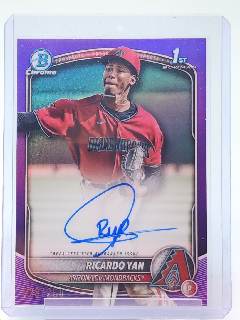 RICARDO YAN 2025 BOWMAN CHROME 1ST AUTOGRAPH PURPLE REFRACTOR AUTO /250 Q3735