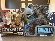Godzilla King Of The Monsters & King Ghidorah Figures Jakks Bandai 2019