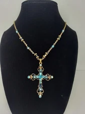 VINTAGE AVON NINA RICCI BLUE CRYSTAL GOLD TONE CROSS PENDANT NECKLACE SIGNED