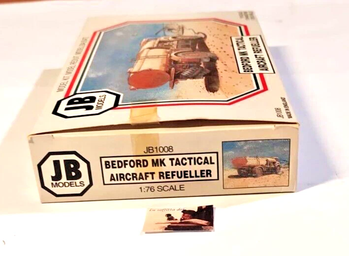 Costruction Kit JB Models Bedford MK Aircraft Refueller plastica scala 1:76 - Immagine 2 di 4