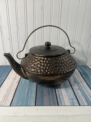 vintage mccoy USA #185 hammered bronze ceramic large teapot