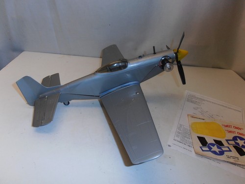Cox 049 P-51 Sweet Cindy - Picture 3 of 11