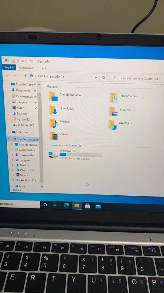 laptop - Image 2 of 2