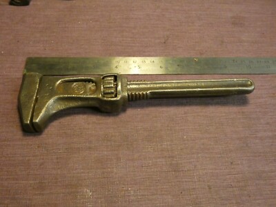 VINTAGE SELTENES WERKZEUGSET HAMMERSCHLÜSSEL SCHLÜSSEL 9'' INTERNATIONAL HARVESTER TRAKTOR