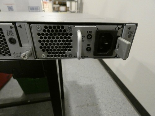 Cisco Nexus 2232PP 32-Port 1/10GE SFP+ Fabric Extender Switch N2K-C2232PP-10GE - Zdjęcie 8 z 8