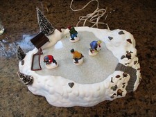 Lemax Village Collection Animated Hockey Game Christmas RETIRED 2001 W/Adapter