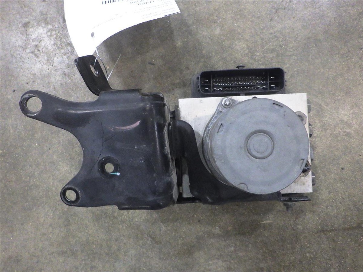 Lincoln Navigator 2020 ABS Pump/Modulator 4WD 100K Miles