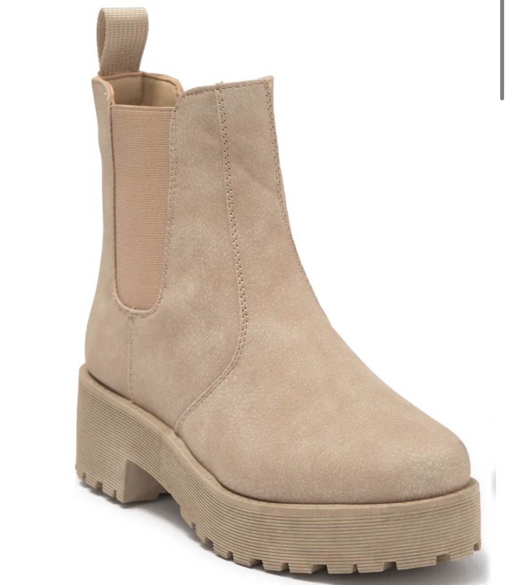 Montana Lug Sole Boot Made By DIRTY LAUNDRY Size