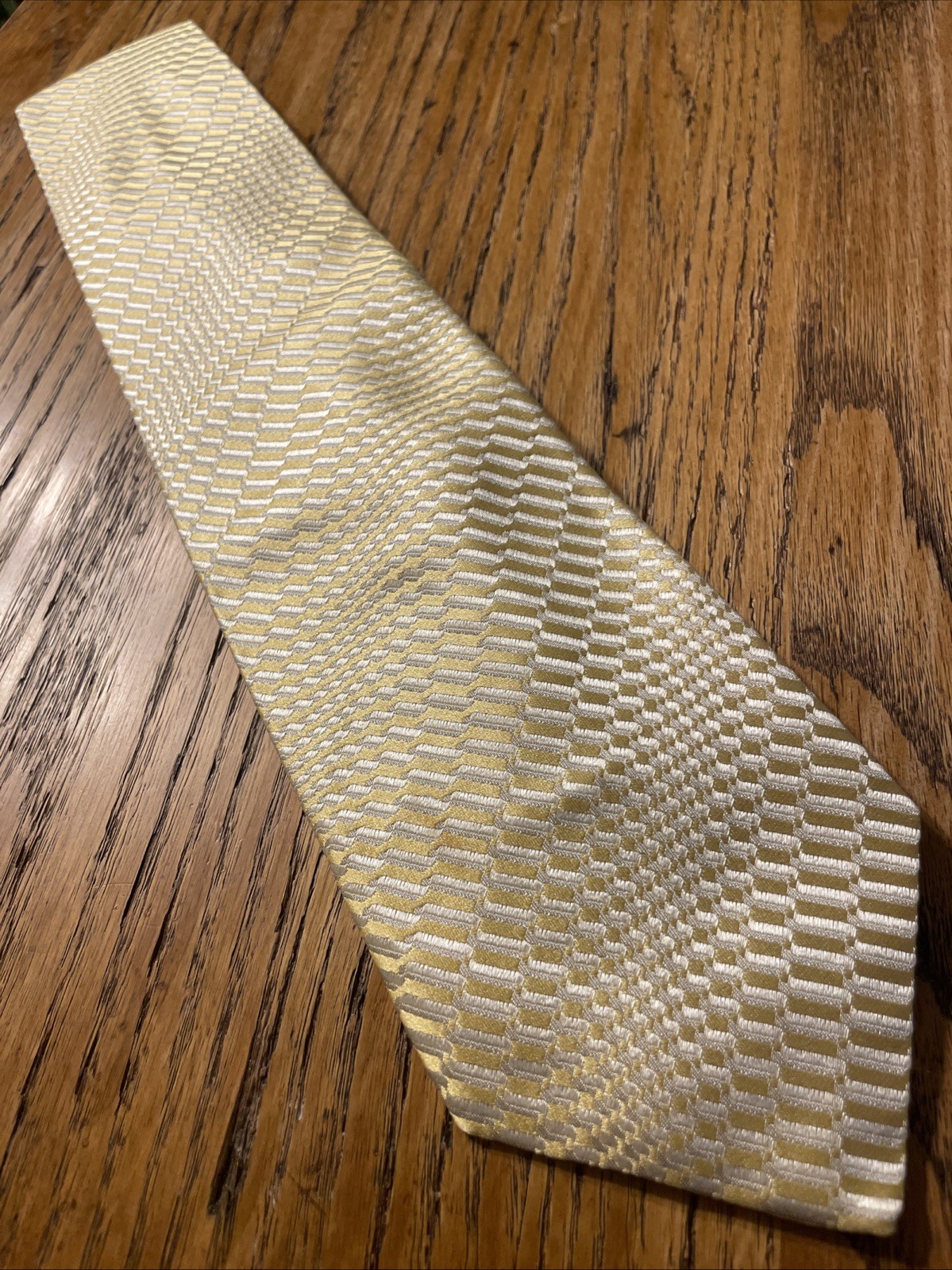EUC Zilli Paris Luxury Op Art Woven Silk Tie Men’s Necktie Gold Plate
