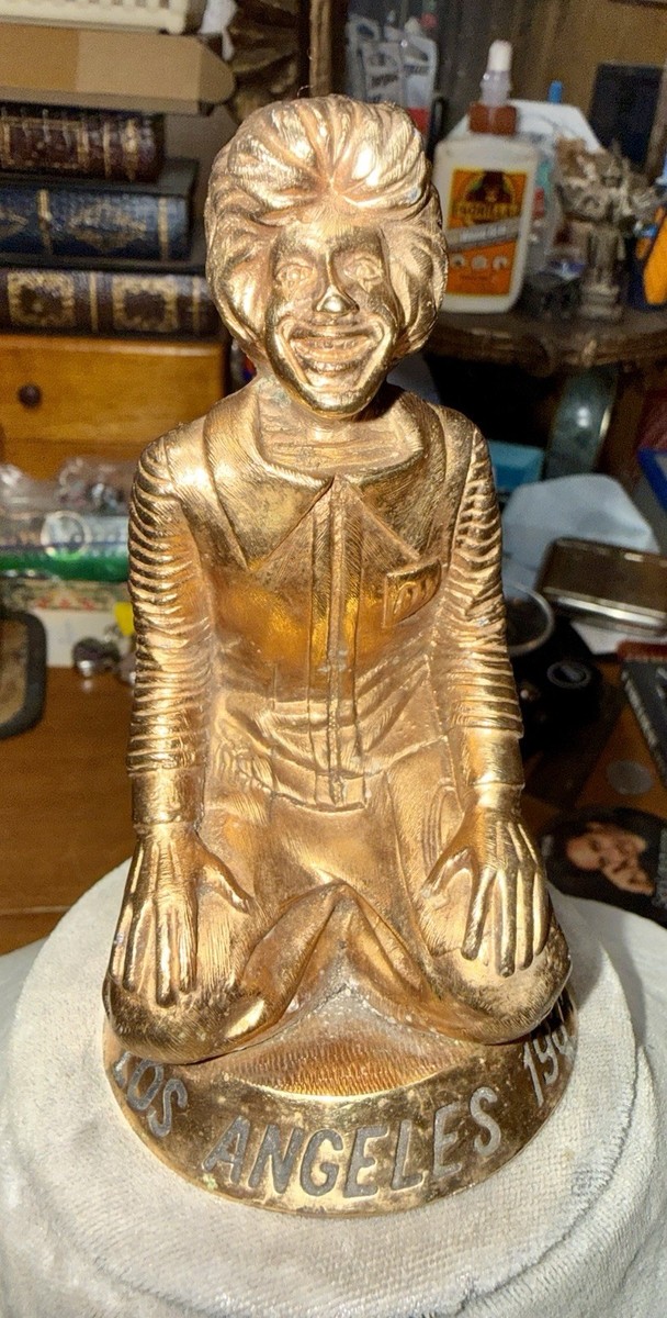 VERY RARE GOLD PLATED RONALD McDONALD STATUE SETMAKERS 1984 LOS