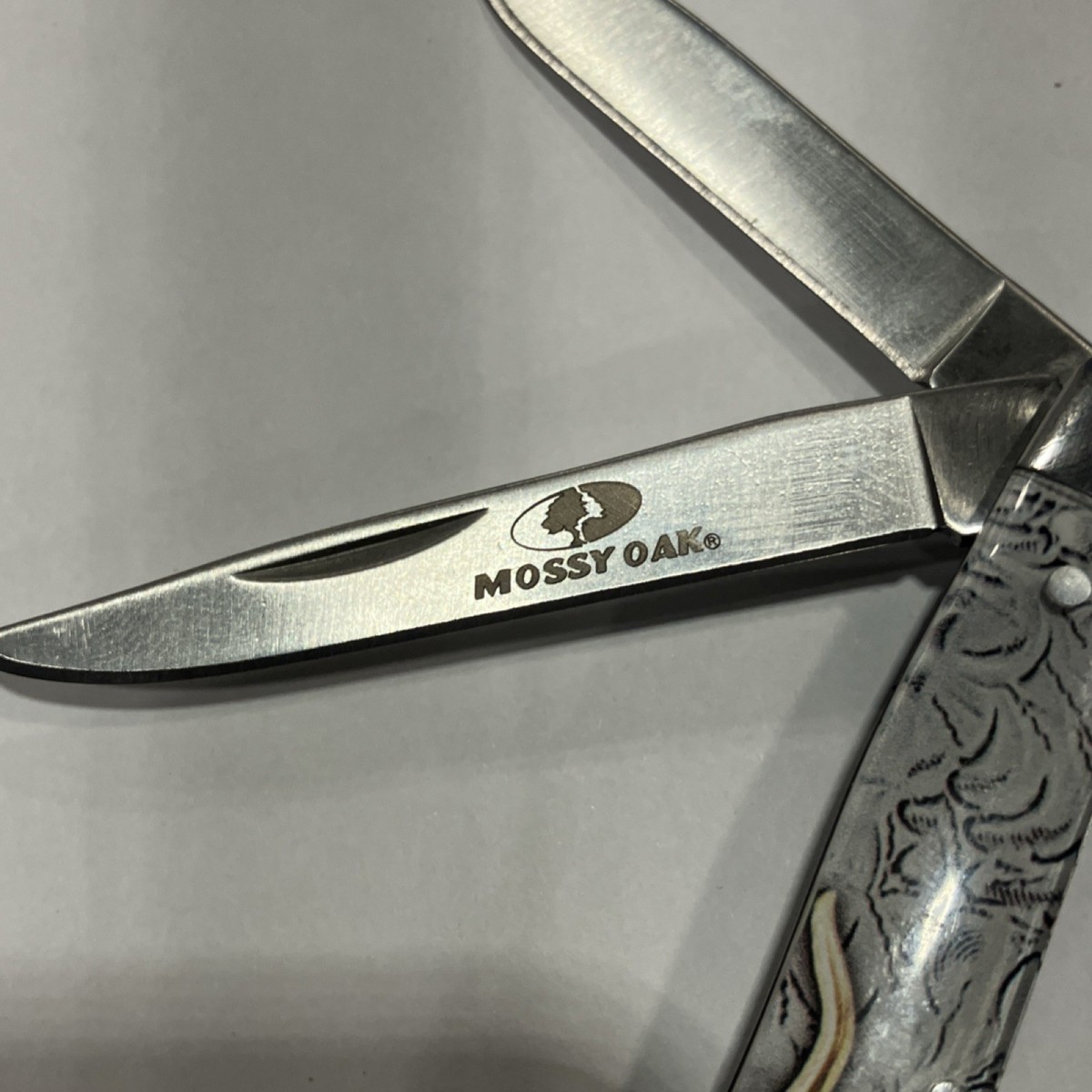 Mossy Oak Pocketknife Plastic Handle Stainless Steel 3 Blade