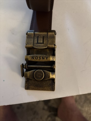 Anson Men’s belt and buckle set