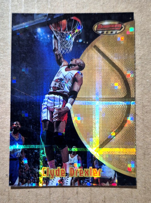 1997-98 Bowman's Best Atomic Refractor Clyde Drexler #16 HOF Houston Rockets
