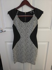 Express Bodycon Mini Dress Black White Animal Print Cap Sleeve Stretch Size 2