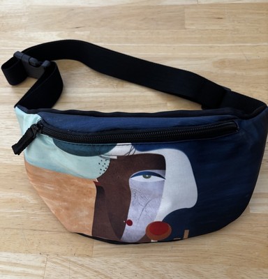 Abstract Art Face Zippered Fanny Hip Pack Adjustable Waist Strap Nylon