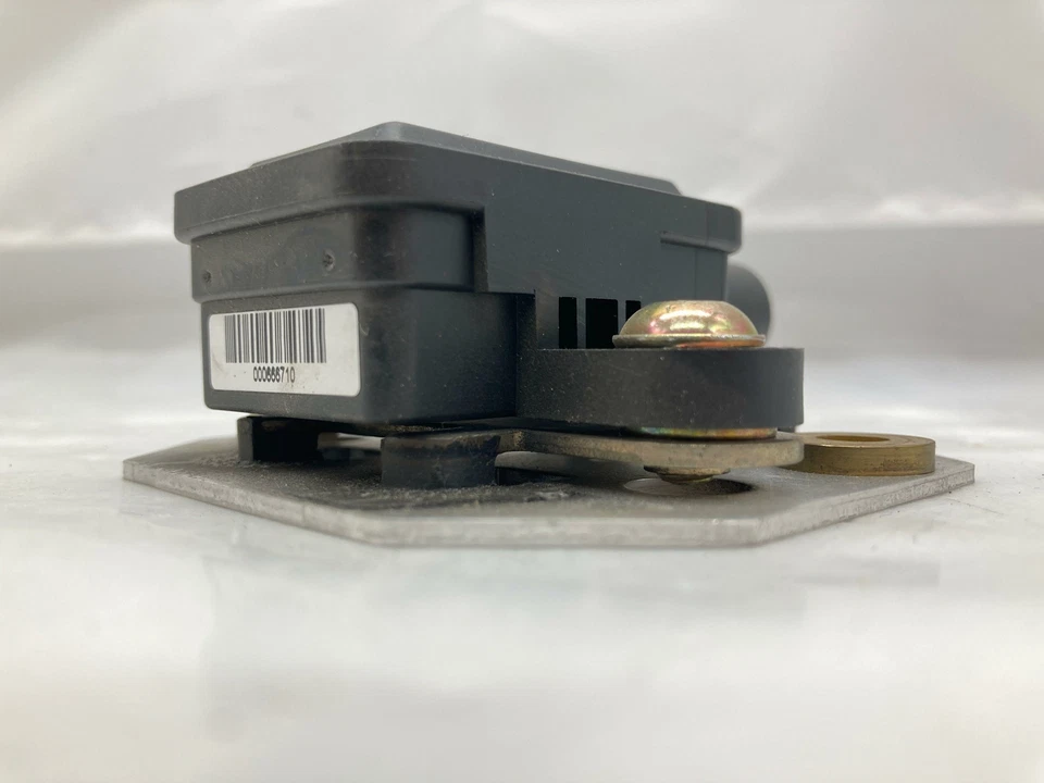 2001 AUDI ALLROAD QUATTRO OEM YAW RATE SENSOR COMPUTER CONTROL MODULE 4B0907637A - Image 4 of 4