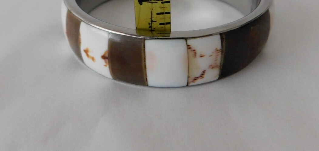 Shell Bangle One Piece Bracelet Brown White Multi… - image 5