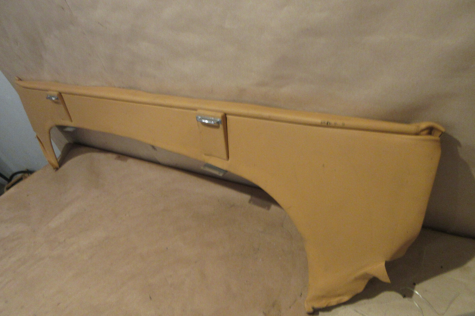 Ferrari 512 TR - Rear Window Plane Trim - P/N 61513405
