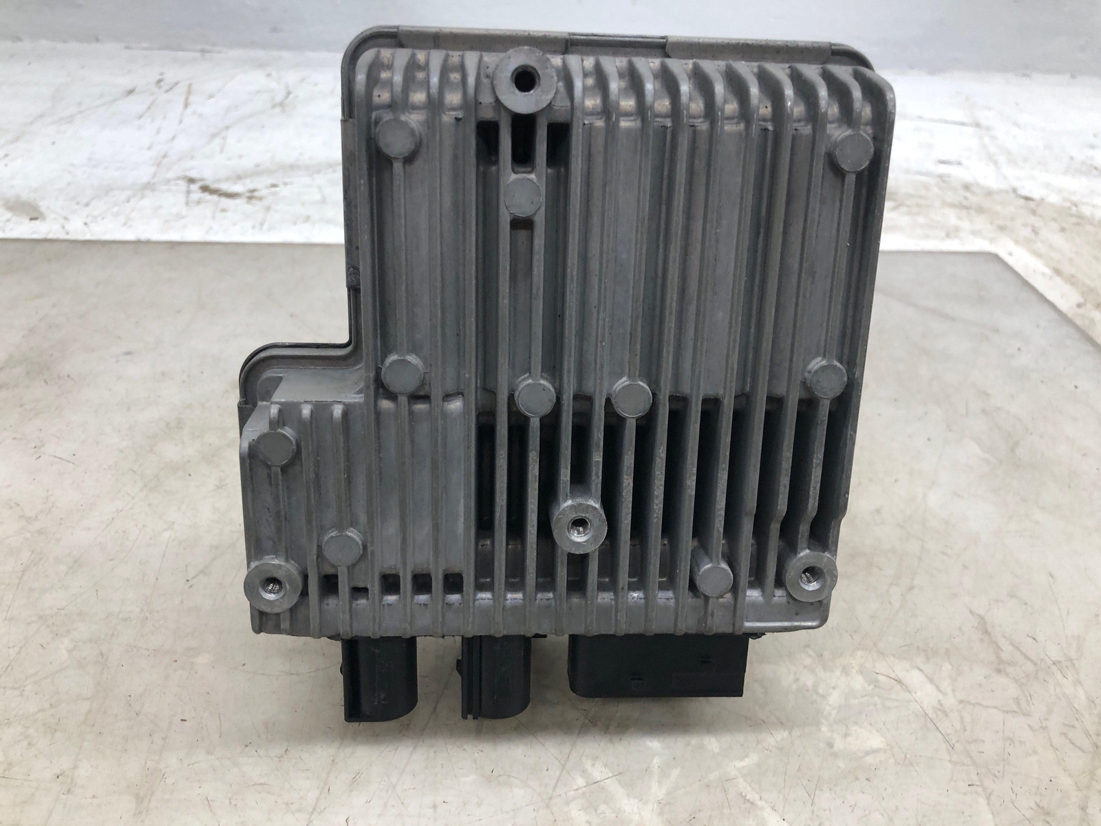 2016-2020 BENTLEY BENTAYGA ACTIVE ROLL STABILIZATION CONTROL MODULE 971907156K