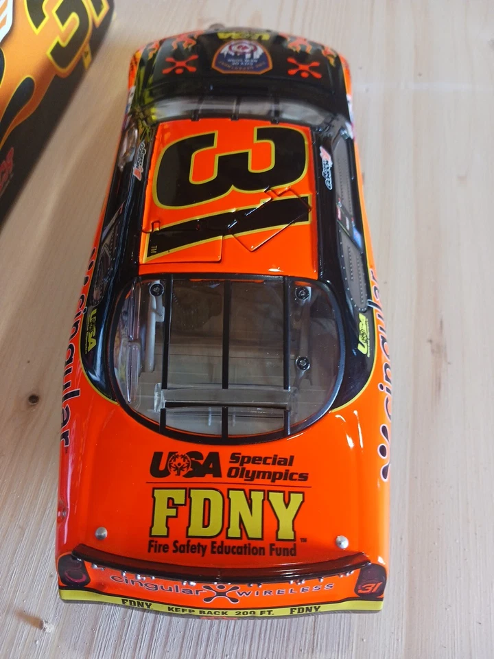 Robby Gordon #31 FDNY Cingular Ventana Transparente Banco Acción Escala 1:24 Diecast  Foto 3 de 4