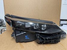 2016-2020 Toyota Mirai Right Passenger RH Side LED Headlight OEM