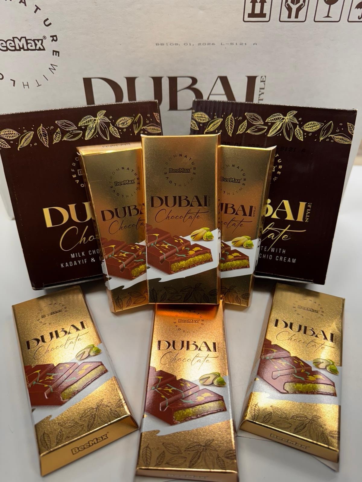 6 PcsBeeMax Dubai Chocolate Bar Milk Chocolate Pistachio Cream & Kadayıf 7.05 oz