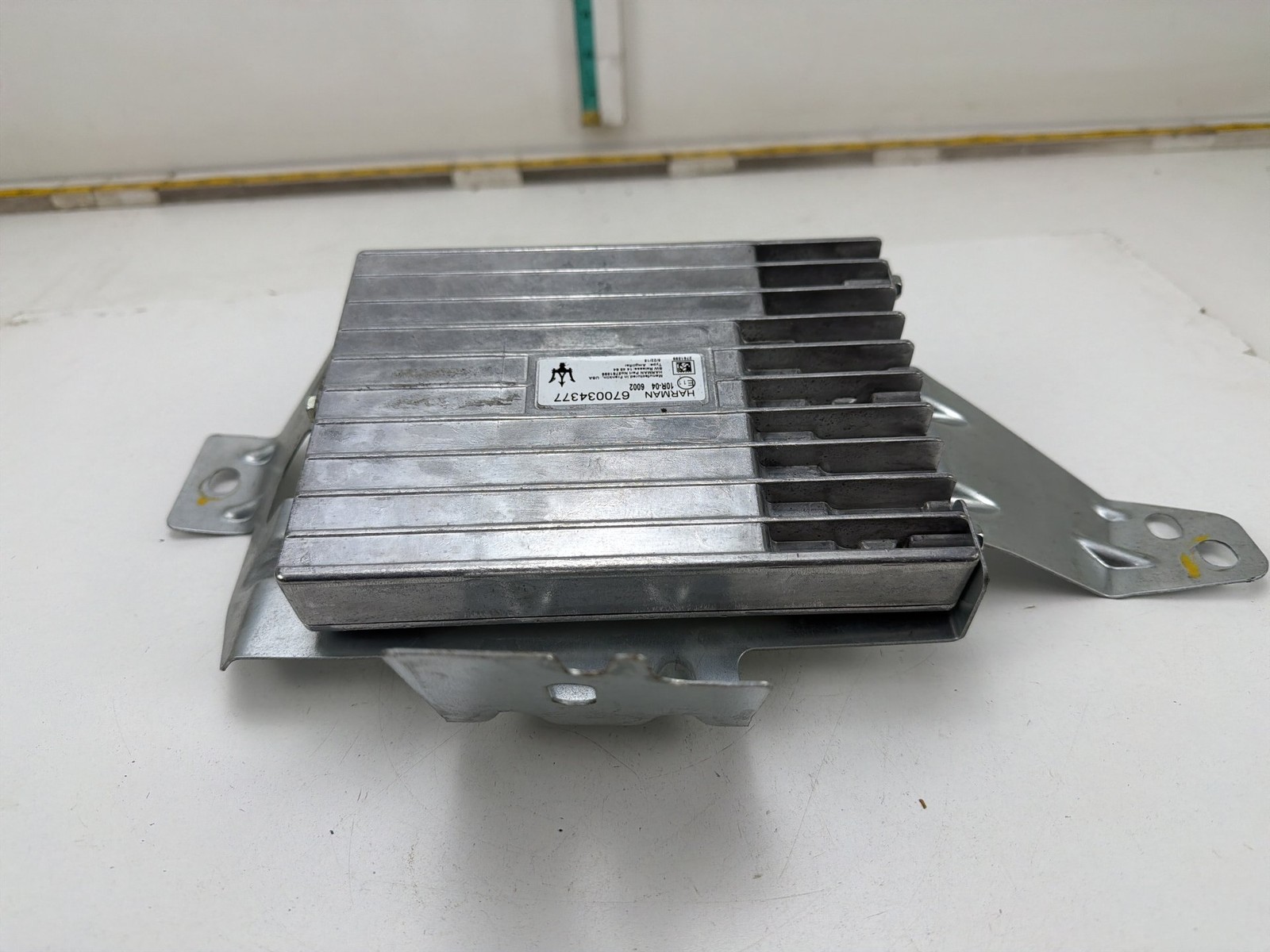 Maserati Ghibli 2014-2017 Amplifier P/N 670034377