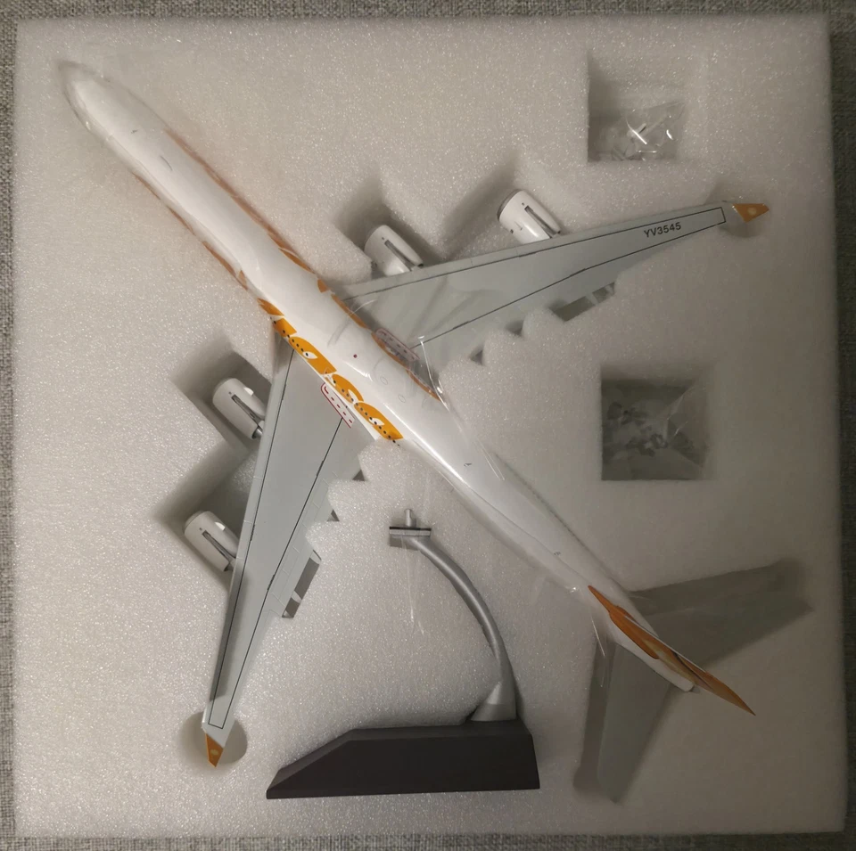 Gemini 1:200 Conviasa Airbus A340-600 Collectors Display 1/200 Model - Image 2 of 3