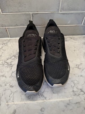 Nike Air Max 270 Black White Lace Up Men's Low Top Mesh Athletic Sneaker AH8050 