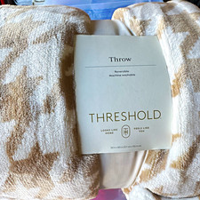 Threshold Reversible Throw Blanket 50 x 60 Beige White Houndstooth, Washable