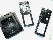 Motorola Radio Parts 2 x battery  Charger Base