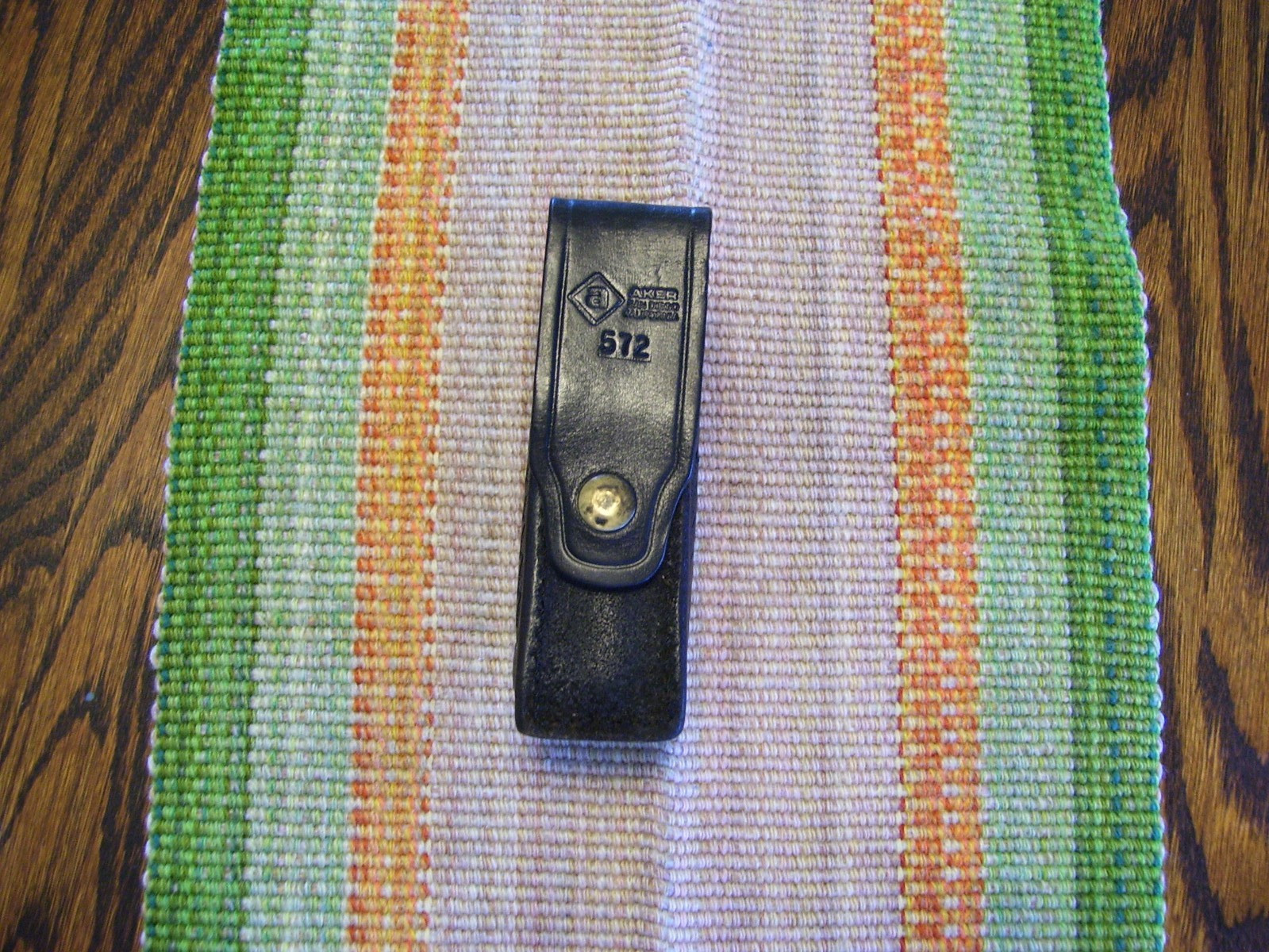 Aker 572 Leather Black BW MK IV Mk-4 Mace OC Defense Spray Case Holder Carrier