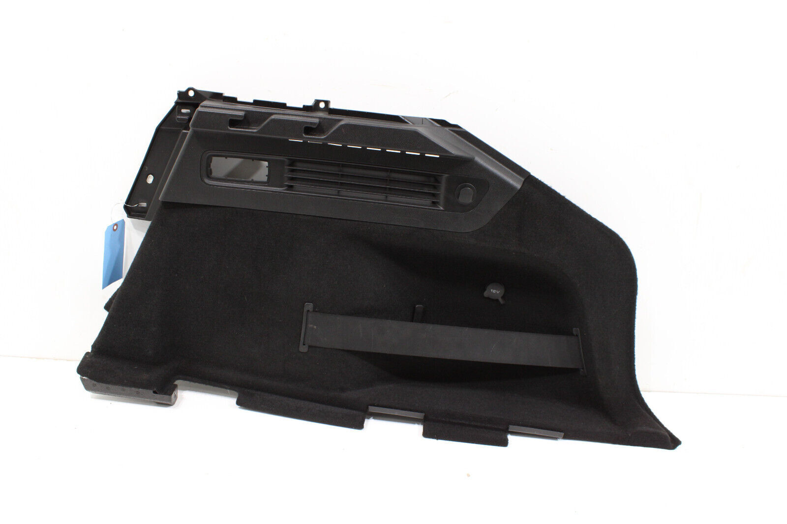 2017 - 2020 MASERATI LEVANTE TRUNK RIGHT SIDE QUARTER TRIM COVER PANEL OEM