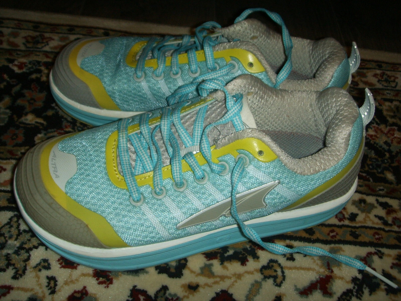 zero drop tennis shoes