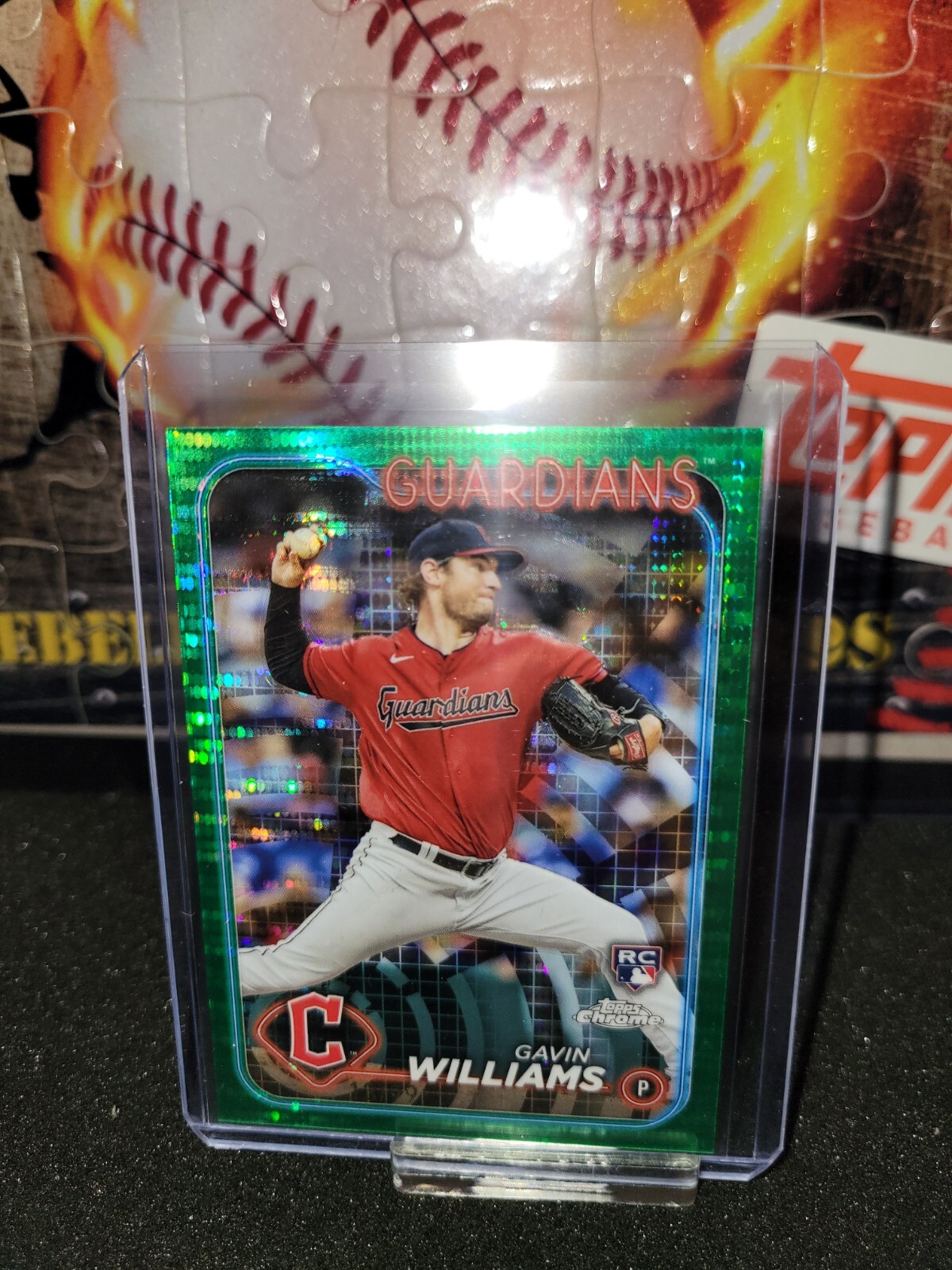 2024 Gavin Williams Topps Chrome Sonar Green Refractor 13/99 RC Guardians #15