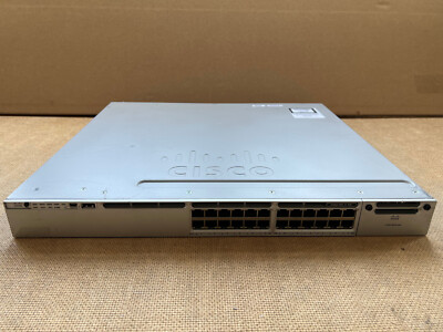 Cisco WS-C3850-24PW-S  Catalyst 3850 24 Port PoE with 5 AP license IP Base