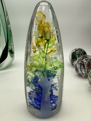Signed Duncan McClellan Cameo Etched  REACH FOR THE STARS Art Glass Paperweight 