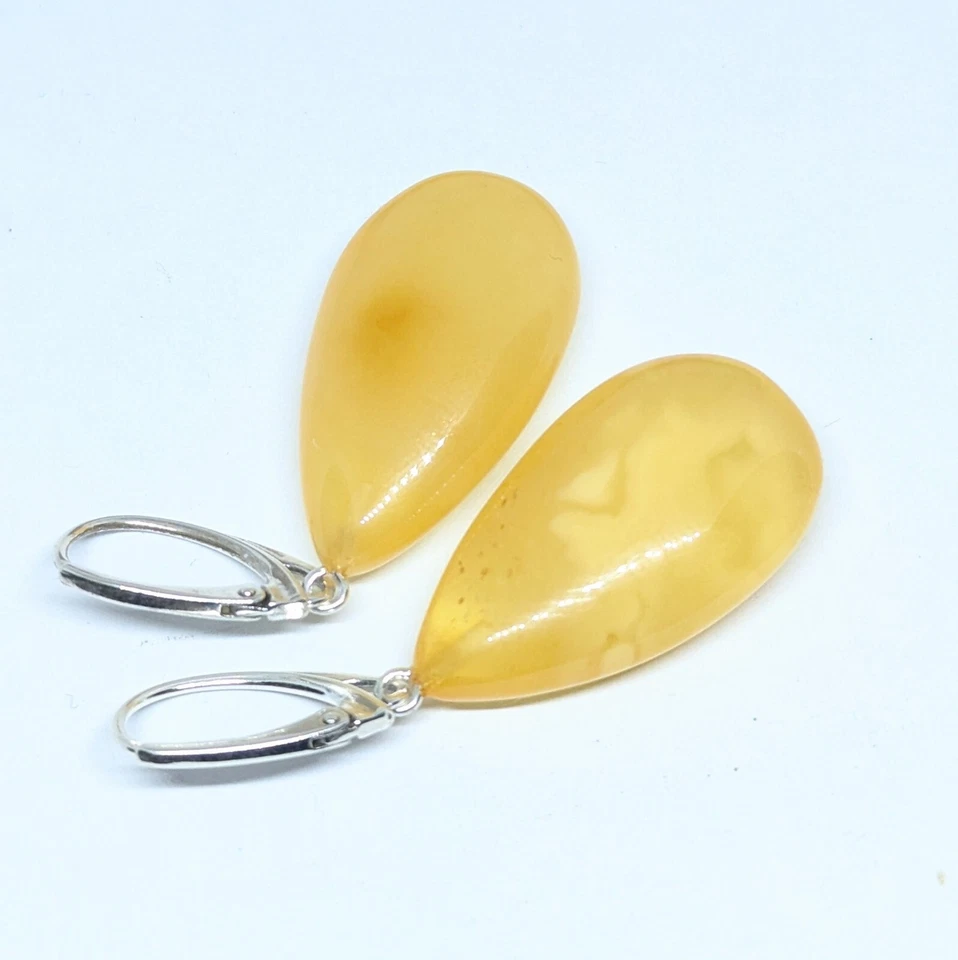 Orecchini ambra bianca gocce naturali del Baltico pendenti a leva argento 925 - Immagine 3 di 3