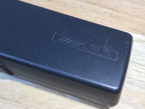 ALPINE CD  CAR STEREO FACEPLATE CARRYING CASE