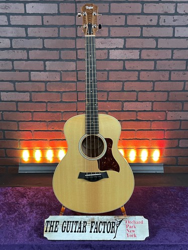 Taylor GS Mini-e Bass Maple Layered Maple Acoustic-Electric Bass Guitar w/ Case