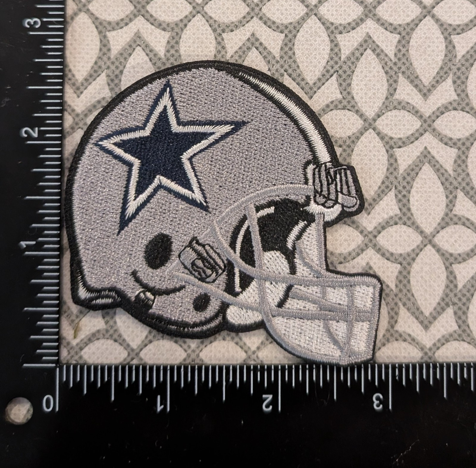 DALLAS COWBOYS FOOTBALL IRON ON EMBROIDERED PATCH 