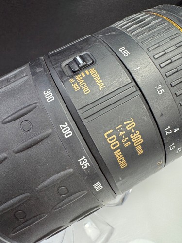 Quantaray 70-300mm f/4-5.6 Zoom LDO Macro Camera Lens for Pentax KAF Mount #2875 - Picture 11 of 18