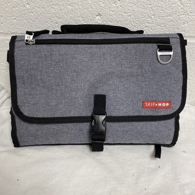 Skip Hop Pronto Baby Portable Changing Station Diaper