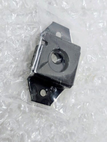 63-82 C3 Corvette Body Mount #4 Cage And Nut SET Left Right Multiple Locations - Bild 5 von 5