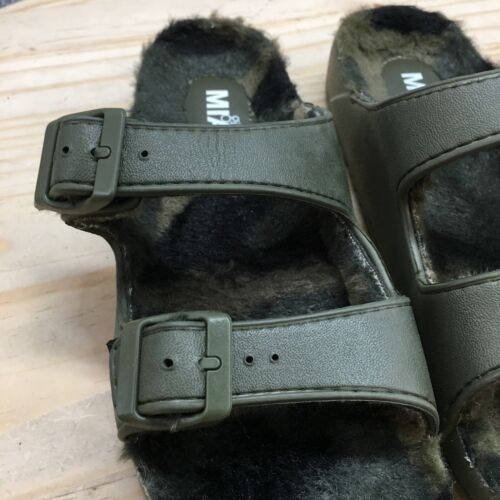 Mia Sandals Womens 7 Slip On Slides Olive Casual Open Toe Buckle Strap Faux Fur - Picture 9 of 17